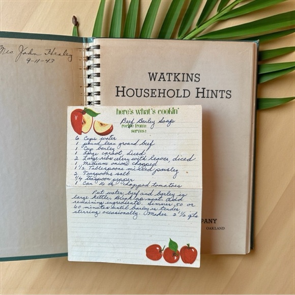 Watkins Household Hints Spiral Book – 1941 Vintage Hardcover by Elaine Allen - Picture 8 of 9